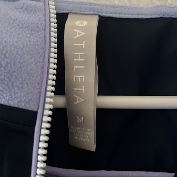 Athleta Blue Two Tone  Zion Micro Fleece 1/2 zip Size Medium - Picture 4 of 7